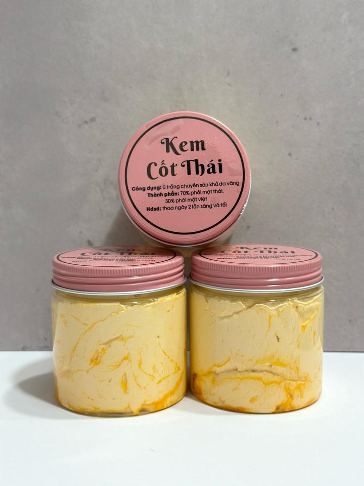 Kem Body Cốt Rỉ Nắp Hồng 250gr-duoc-ban-tai-Hoàng Lan - Mỹ Phẩm Chính Hãng