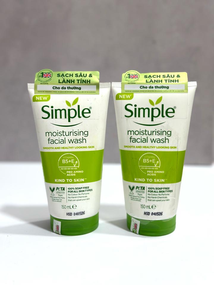 SỮA RỬA MẶT SIMPLE 150ml DA NHẠY CẢM-duoc-ban-tai-Hoàng Lan - Mỹ Phẩm Chính Hãng