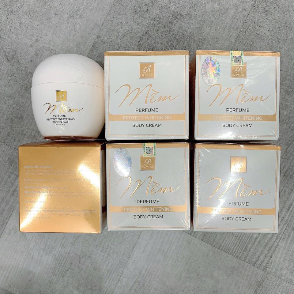 BODY MỀM NƯỚC HOA MẪU MỚI 150G-duoc-ban-tai-Hoàng Lan - Mỹ Phẩm Chính Hãng