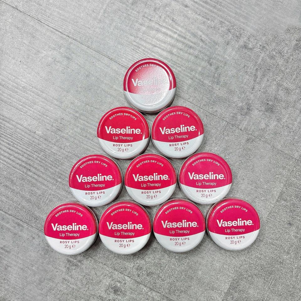 Son Dưỡng Môi Vaseline Hủ Thiếc Màu Hồng-duoc-ban-tai-Hoàng Lan - Mỹ Phẩm Chính Hãng