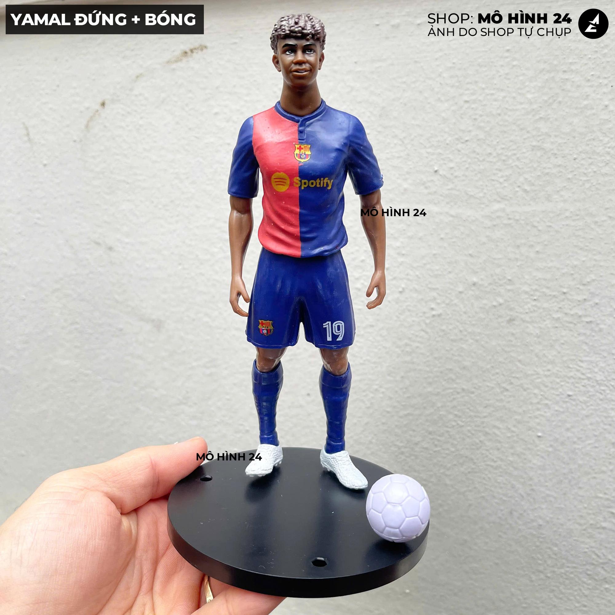 MÔ HÌNH CẦU THỦ LAMINE YAMAL-duoc-ban-tai-Mô hình 24