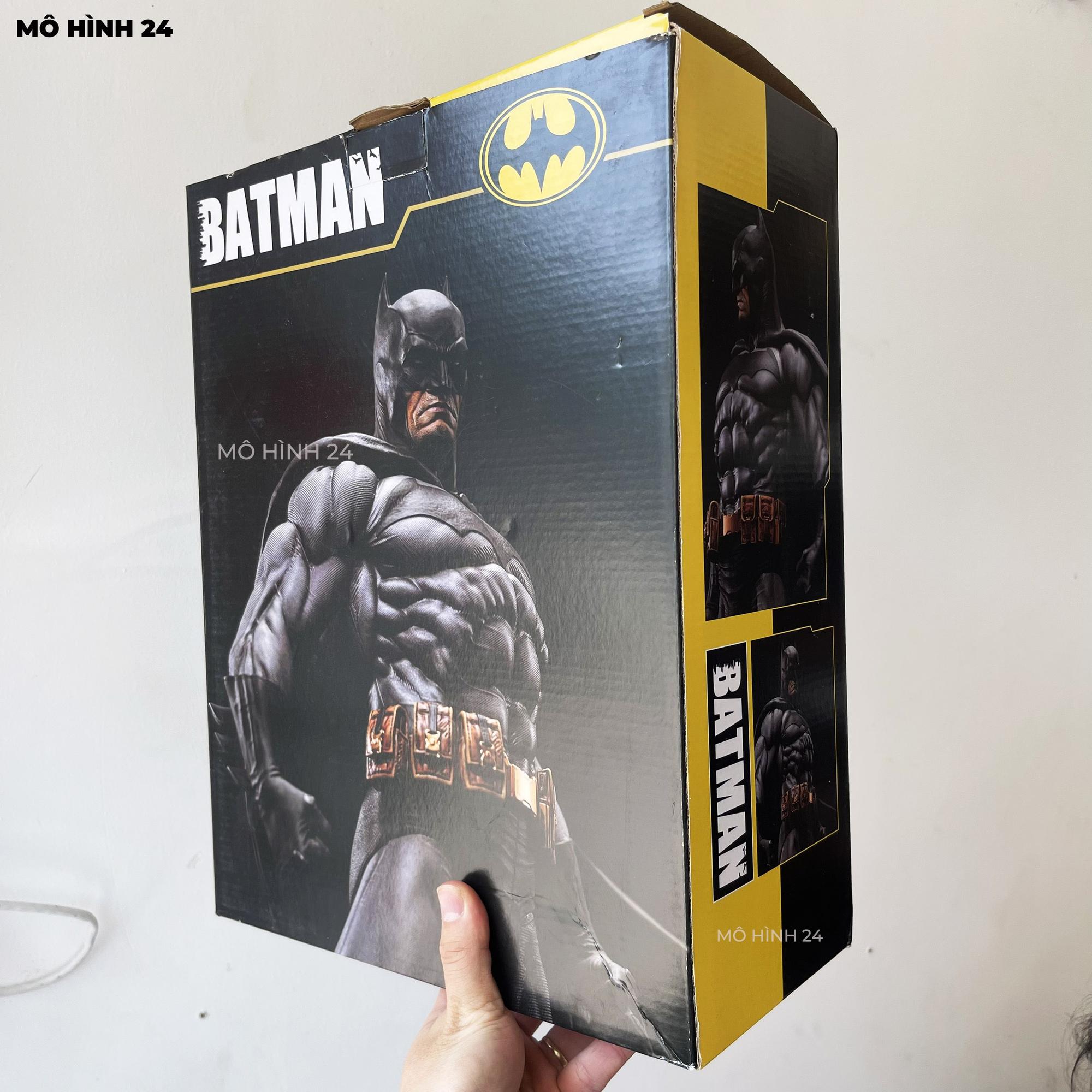 Mô hình nhân vật Batman Comic-duoc-ban-tai-Mô hình 24
