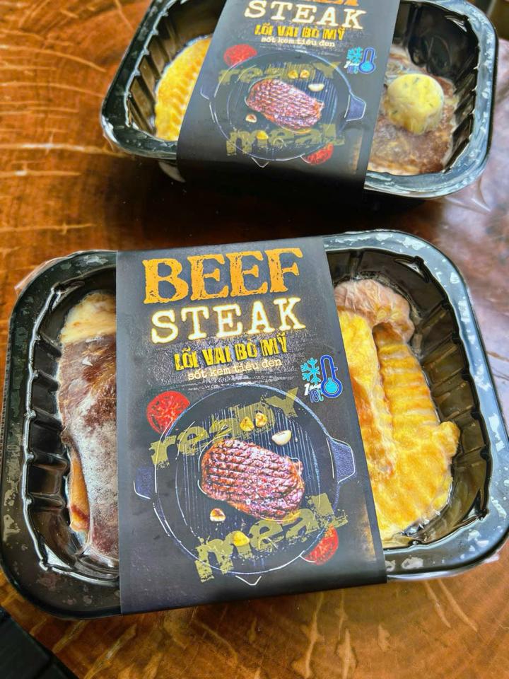 Beefsteak sốt kem tiêu-duoc-ban-tai-Lê Lê Minimart
