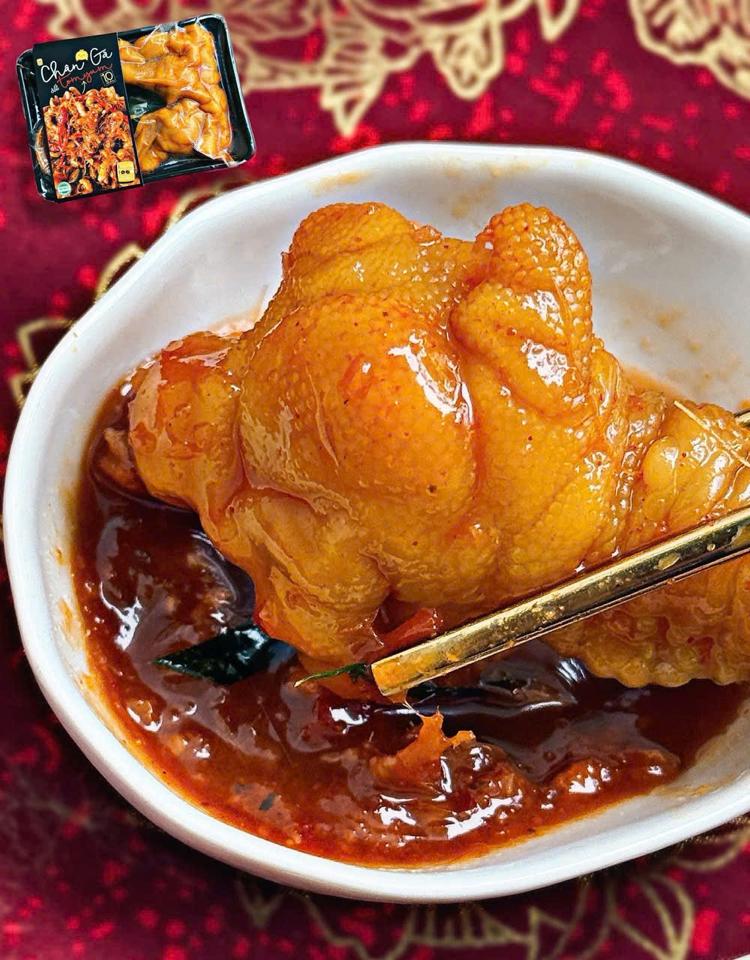 Chân gà Tomyum-duoc-ban-tai-Lê Lê Minimart