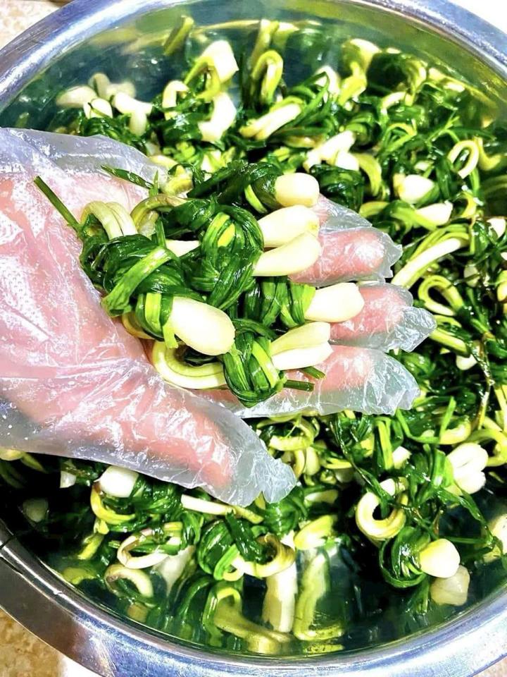Kiệu cuốn ngâm mắm-duoc-ban-tai-Lê Lê Minimart