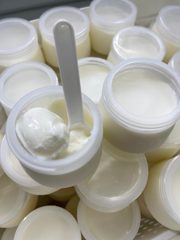 sưa chua tươi set 10 hộp-duoc-ban-tai-Raucausoinhamom