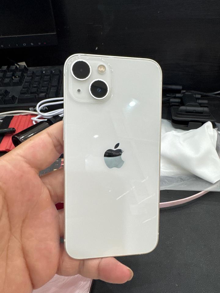 iPhone 13 256G pin 100% trắng 152925-duoc-ban-tai-HuấnĐT.VN - Mua Bán Sửa Chữa Điện Thoại tại Hải Hậu