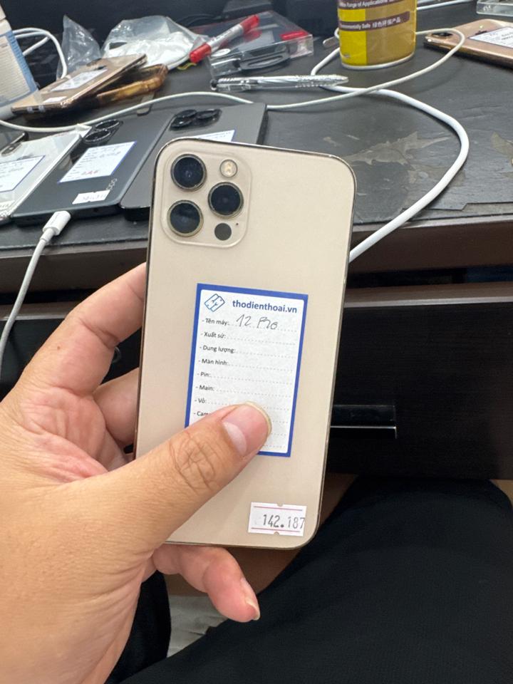 iPhone 12 pro 128G 100% chưa fix thay lưng ép kính vàng 142187-duoc-ban-tai-HuấnĐT.VN - Mua Bán Sửa Chữa Điện Thoại tại Hải Hậu