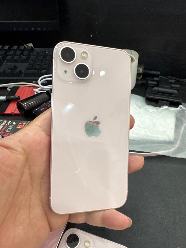 iPhone 13 256G pin 100% hồng 440666-duoc-ban-tai-HuấnĐT.VN - Mua Bán Sửa Chữa Điện Thoại tại Hải Hậu
