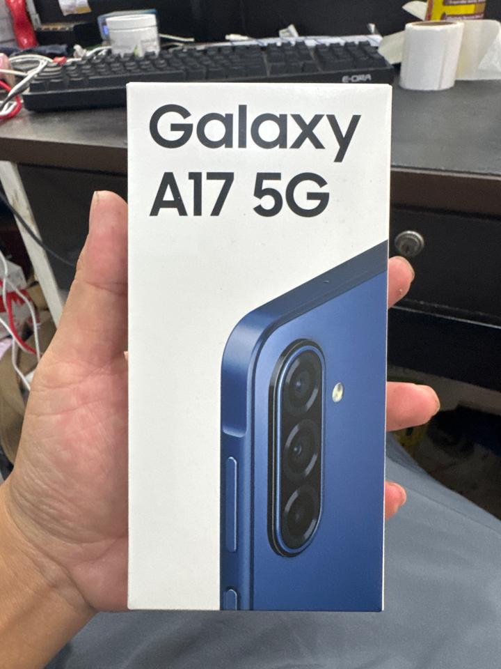 Samsung A17 8/128 xanh 108410-duoc-ban-tai-HuấnĐT.VN - Điện Thoại Chất Giá Trị Thật