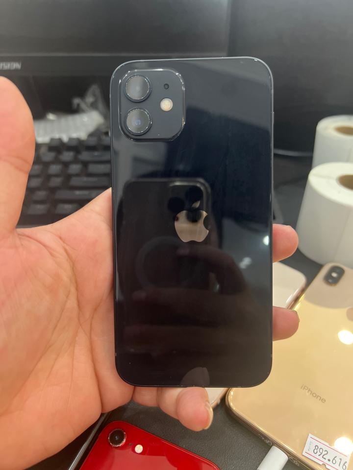 iphone 12 64G pin 100% đen thay vỏ 379483-duoc-ban-tai-Huấn Hải Hậu - thodienthoai.vn