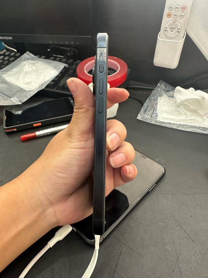 iPhone 15 ProMax 256G pin 95% màn GX xanh -duoc-ban-tai-HuấnĐT.VN - Điện Thoại Chất Giá Trị Thật