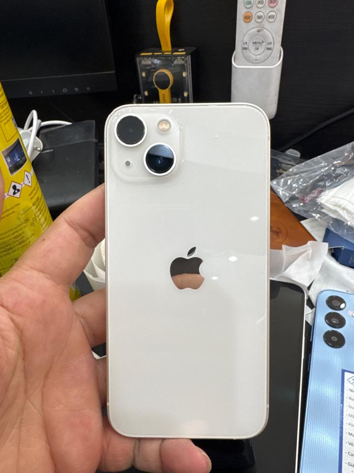 iPhone 13 256G pin 100% trắng 325921-duoc-ban-tai-HuấnĐT.VN - Điện Thoại Chất Giá Trị Thật