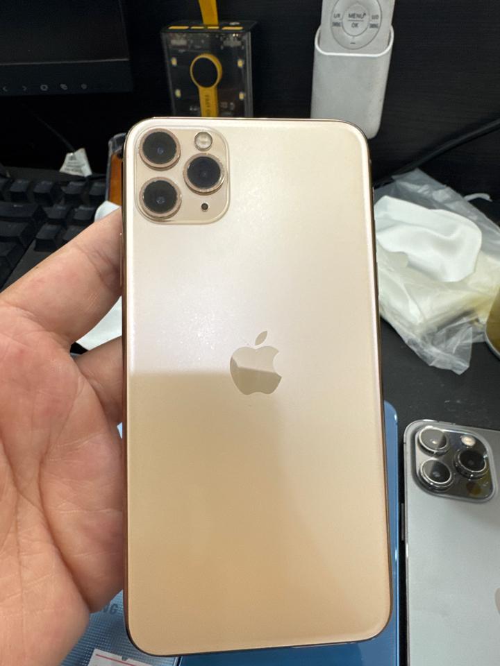 iPhone 11 ProMax 64G pin 100% chưa fix màn GX vàng 628860-duoc-ban-tai-HuấnĐT.VN - Điện Thoại Chất Giá Trị Thật