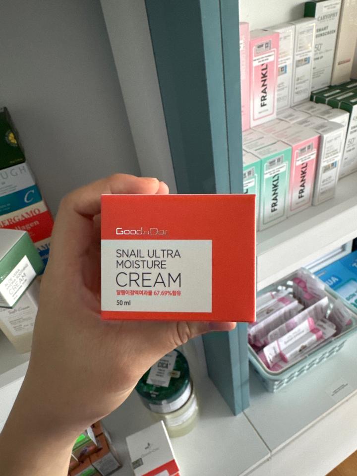 KEM DƯỠNG GOODNDOC SNAIL ULTRA MOISTURE CREAM -duoc-ban-tai-TAM NGUYÊN PHARMACY | SKINCARE & MEDISPA