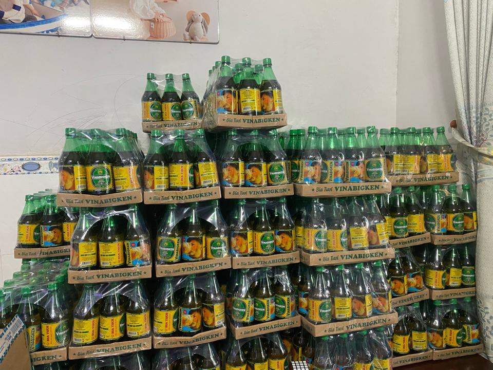 Bia VINABIGKEN lốc 12 chai-duoc-ban-tai-ĐẠI LÝ PHÂN PHỐI BIA TƯƠI VINABIGKEN CẦN THƠ