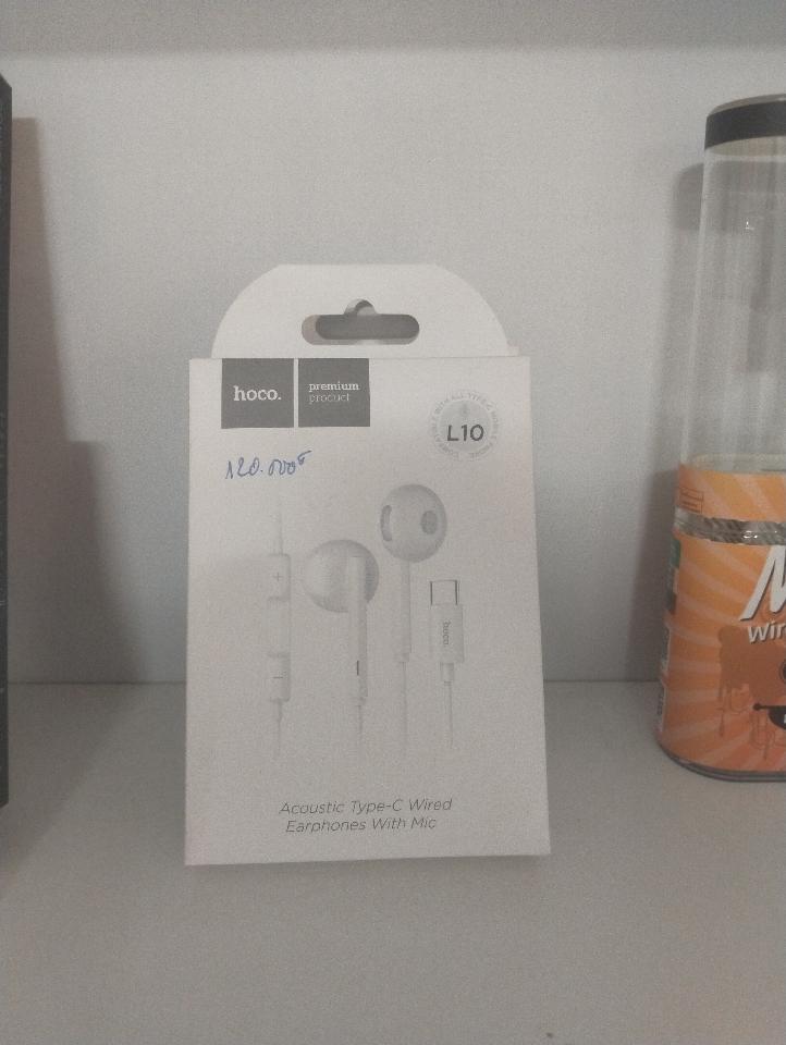 Tai nghe L10-duoc-ban-tai-Trí Mobile