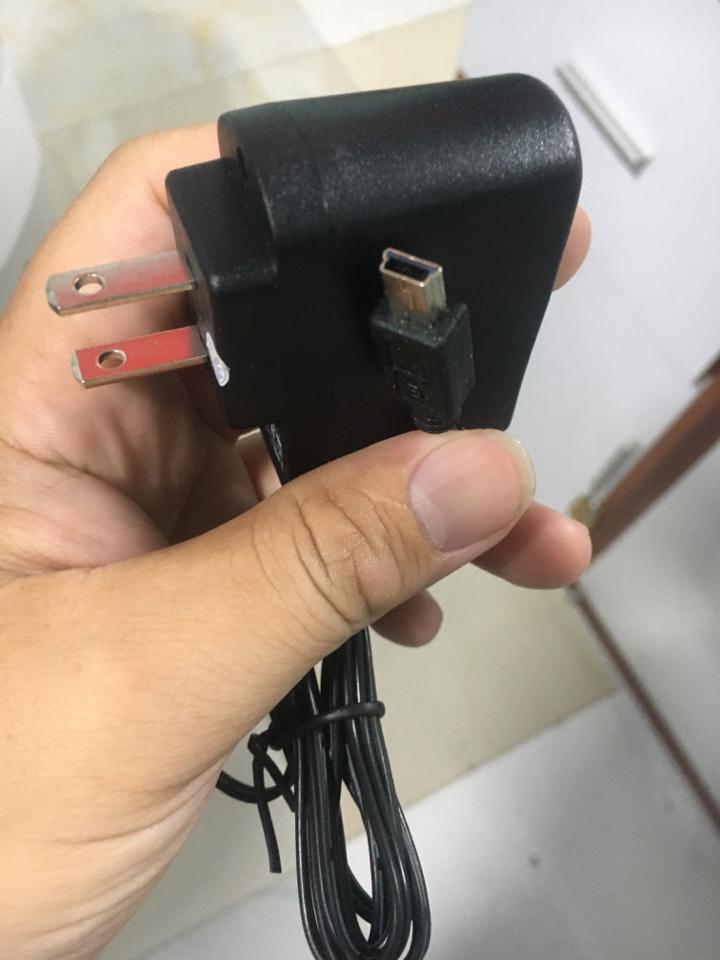 Sạc đầu V3-duoc-ban-tai-Trí Mobile