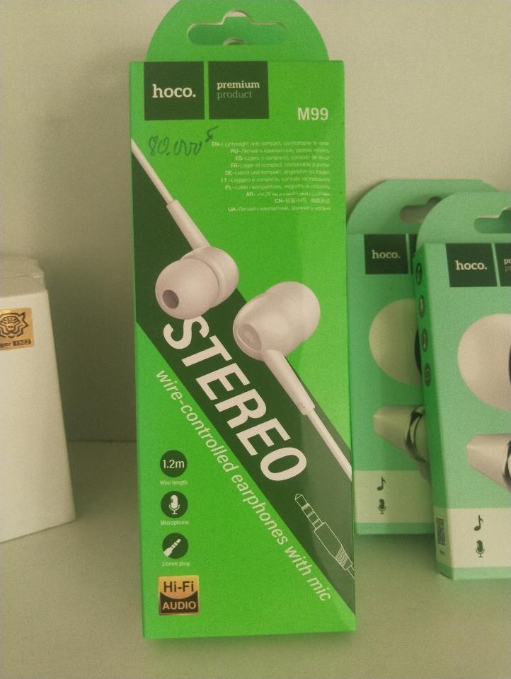 Tai nghe M99-duoc-ban-tai-Trí Mobile