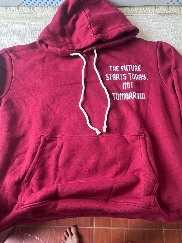 Áo hoodie đỏ đô hình trái đất-duoc-ban-tai-X Vape House