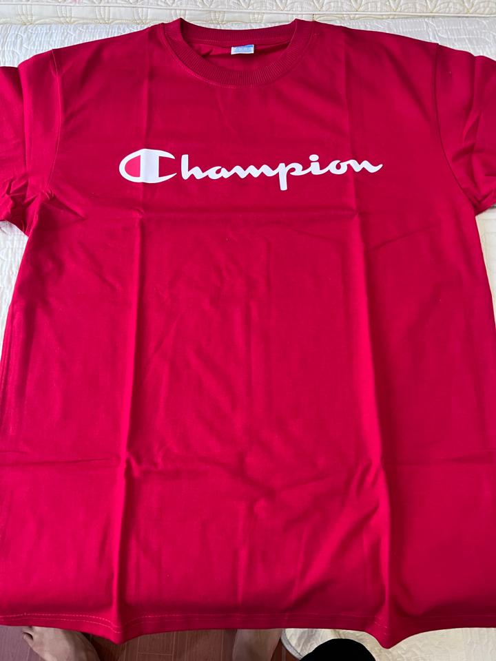 Áo phông đỏ champion logo lớn trắng-duoc-ban-tai-X Vape House