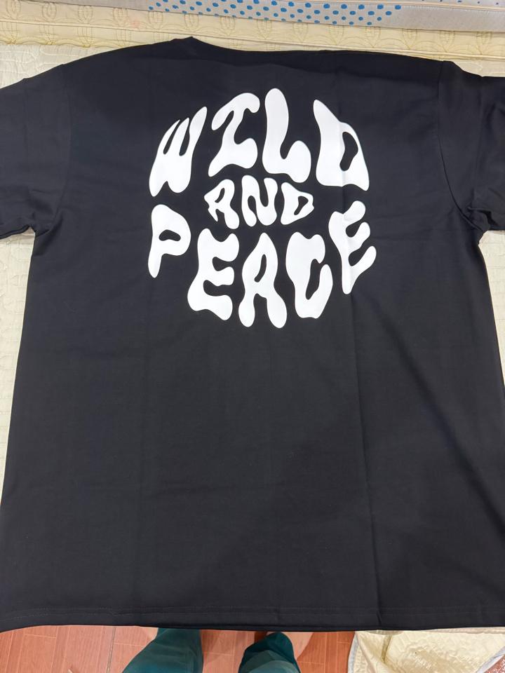 Áo phông đen chữ trắng peace-duoc-ban-tai-X Vape House