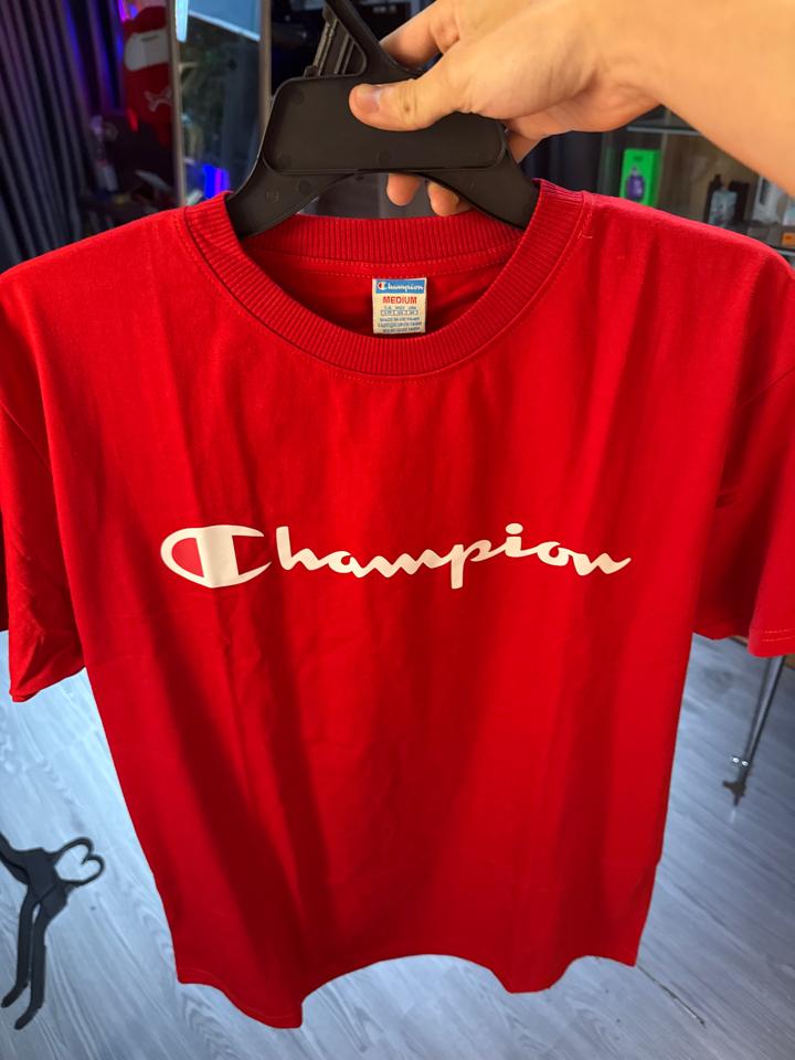 Tee champion đỏ logo lớn-duoc-ban-tai-Bent Luxury Thủ Dầu Một