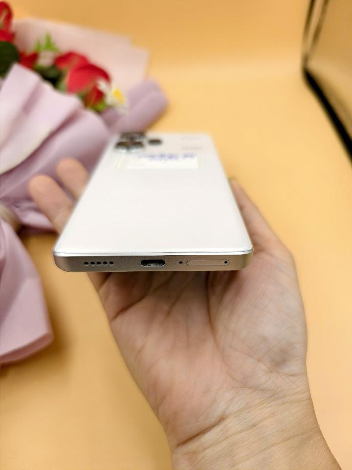 Redmi Note 13 pro plus 12/256-duoc-ban-tai-0937545427