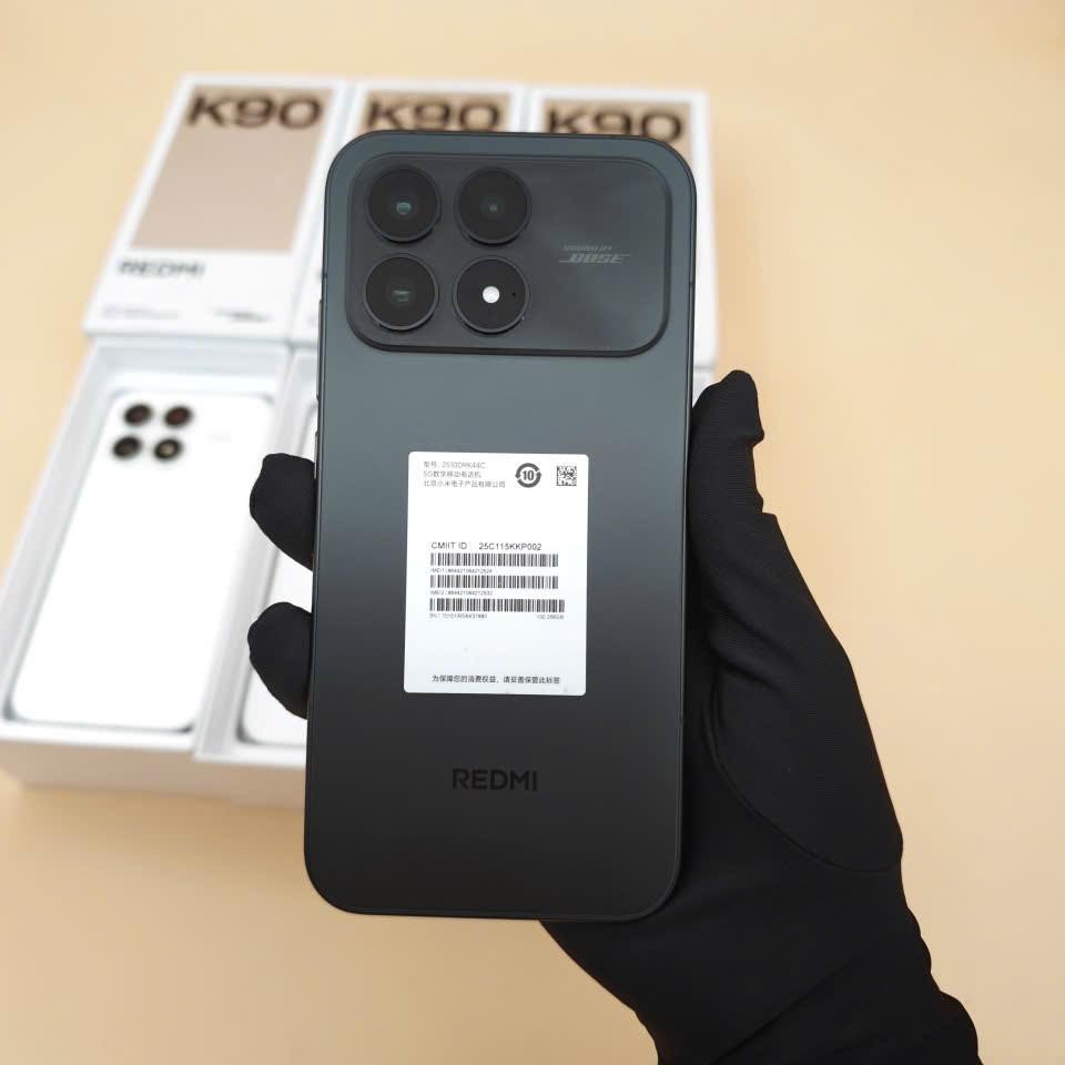 Xiaomi Redmi K90 12/256 Rom quốc tế fullbox-duoc-ban-tai-Nhất Tín Mobile , anh chị nhắn zalo 0937545427 ,để tư vấn trước khi đặt hàng giúp em