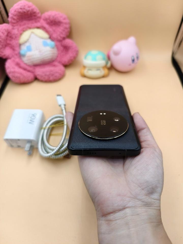 Xiaomi 13 Ultra 16/512 rom quốc tế-duoc-ban-tai-0937545427