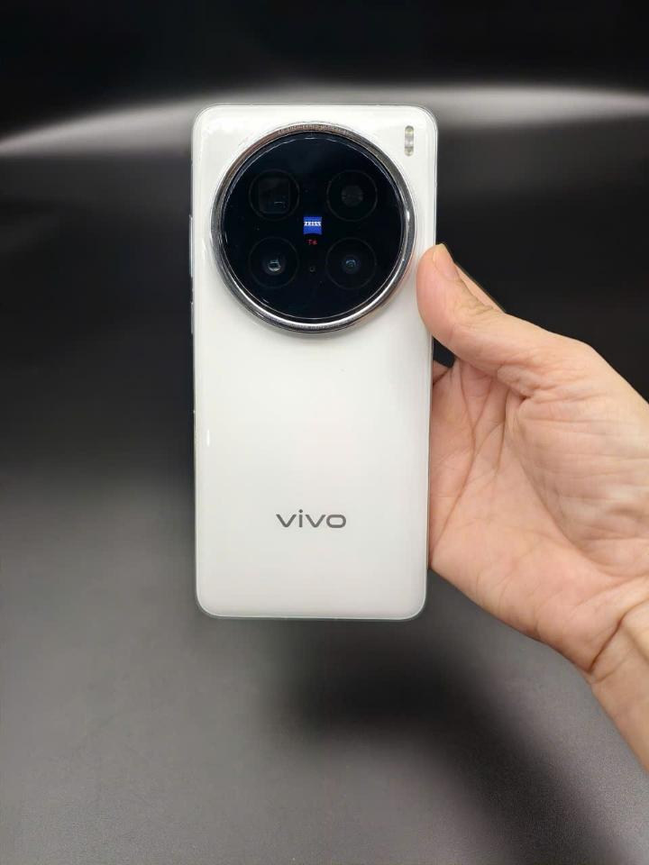ViVo X200 pro 12/256 đẹp 99%-duoc-ban-tai-Nhất Tín Mobile