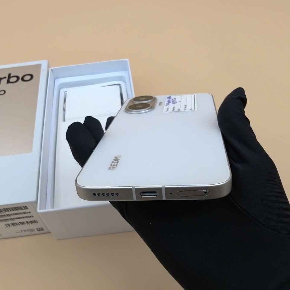 Turbo 4 pro 12/256 Rom quốc tế-duoc-ban-tai-Nhất Tín Mobile , anh chị nhắn zalo 0937545427 ,để tư vấn trước khi đặt hàng giúp em