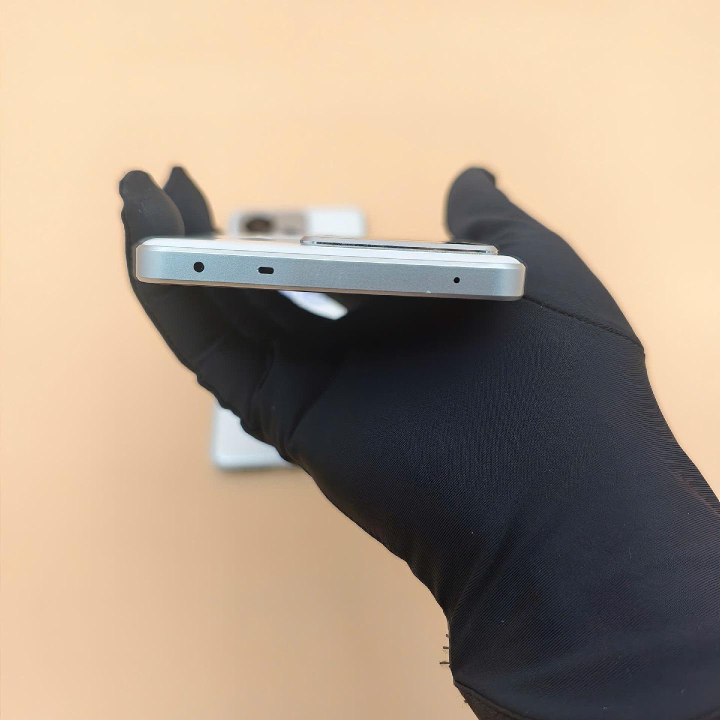 Realme Neo 7 12/256-duoc-ban-tai-Nhất Tín Mobile , anh chị nhắn zalo 0937545427 ,để tư vấn trước khi đặt hàng giúp em