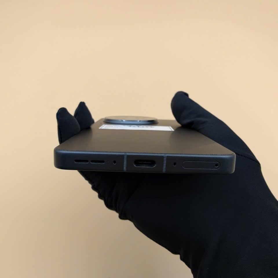 Oneplus Ace 5 12/256 kèm sạc-duoc-ban-tai-Nhất Tín Mobile , anh chị nhắn zalo 0937545427 ,để tư vấn trước khi đặt hàng giúp em