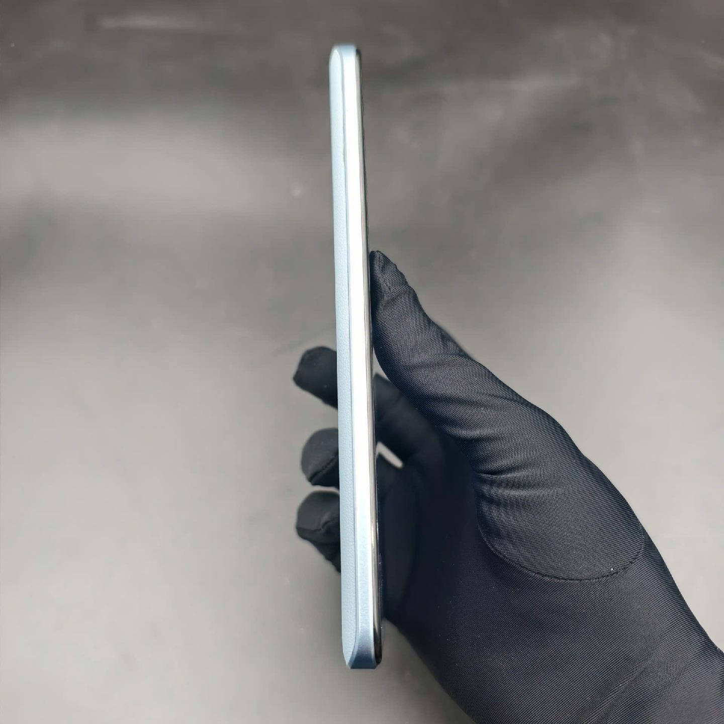 Redmi k60 8/256 Rom quốc tế-duoc-ban-tai-Nhất Tín Mobile , anh chị nhắn zalo 0937545427 ,để tư vấn trước khi đặt hàng giúp em