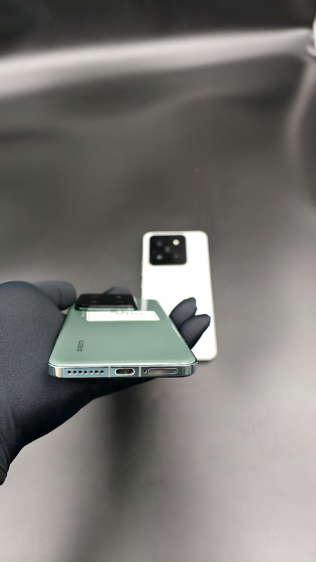 Xiaomi 14 pro 12/256 rom quốc tế-duoc-ban-tai-Nhất Tín Mobile , anh chị nhắn zalo 0937545427 ,để tư vấn trước khi đặt hàng giúp em