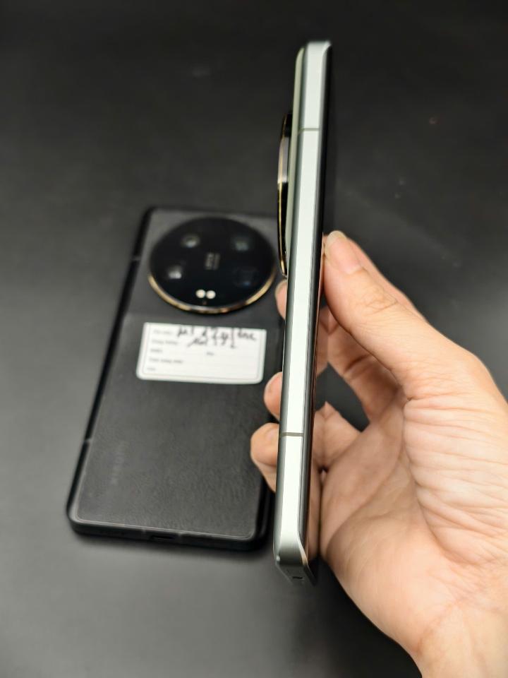 Xiaomi 13 Ultra 12/256 và 16/6  Rom quốc tế-duoc-ban-tai-Nhất Tín Mobile