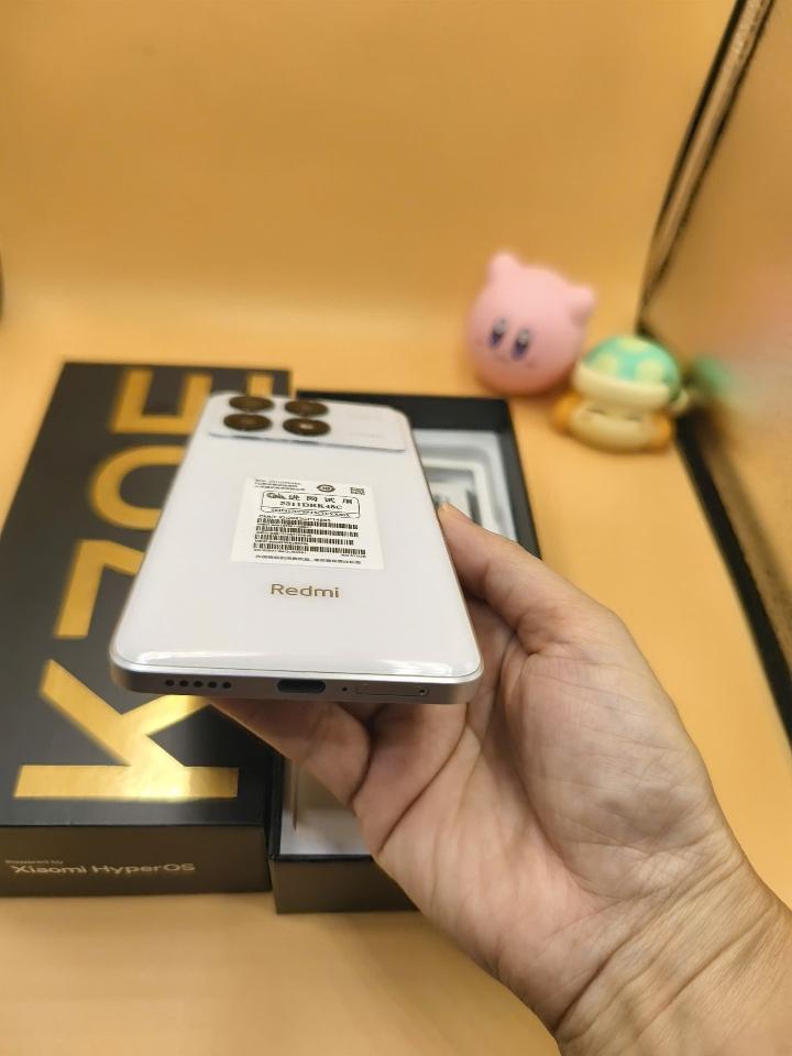 Redmi k70 12/512 Rom quốc tế-duoc-ban-tai-0937545427