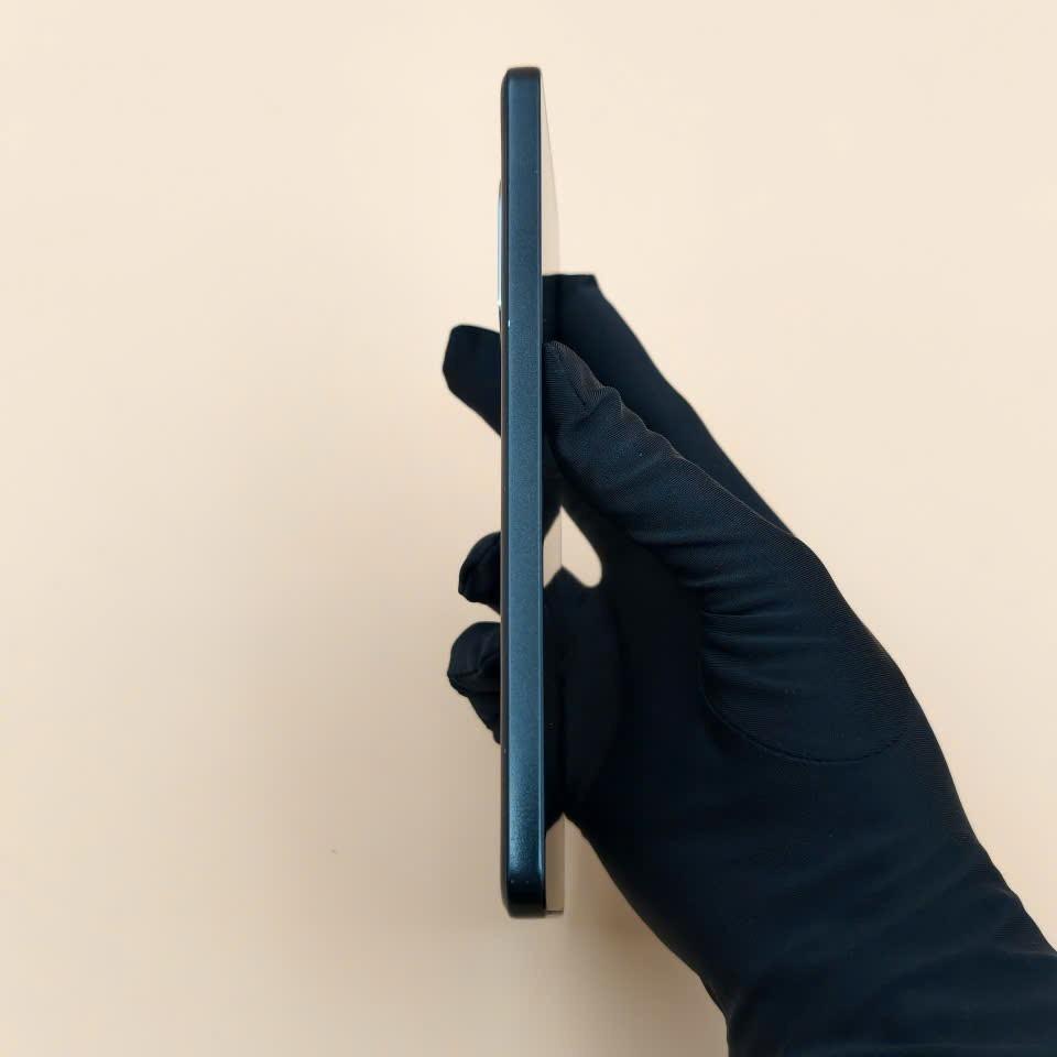 ViVo IQOO Z9 8/256-duoc-ban-tai-Nhất Tín Mobile , anh chị nhắn zalo 0937545427 ,để tư vấn trước khi đặt hàng giúp em