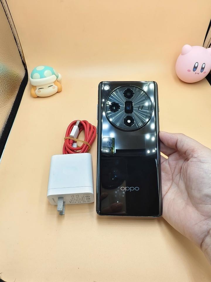 Oppo Find X7 16/256 kèm sạc-duoc-ban-tai-0937545427