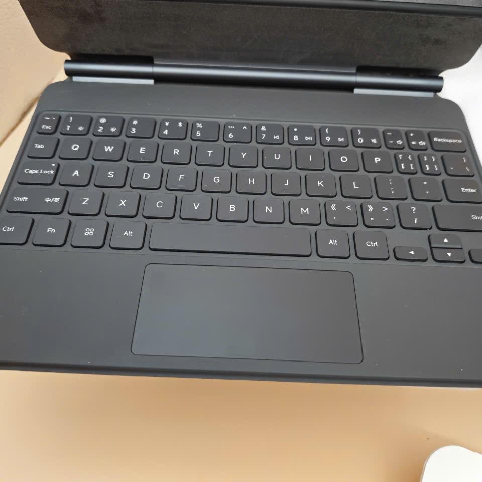 Xiaomi mipad 8 pro 12/256 Rom quốc tế-duoc-ban-tai-Nhất Tín Mobile , anh chị nhắn zalo 0937545427 ,để tư vấn trước khi đặt hàng giúp em
