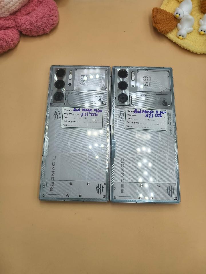 Redmagic 9 Pro 5G – Bản 12/256 – ROM Quốc Tế
-duoc-ban-tai-0937545427