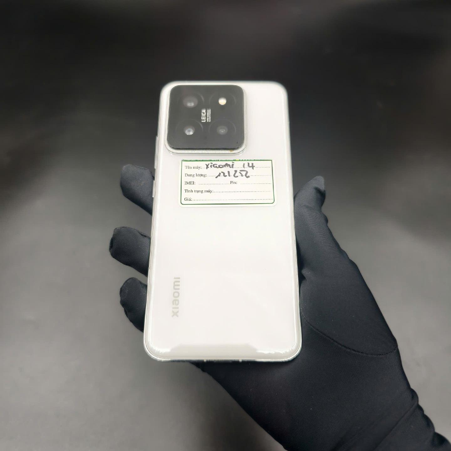Xiaomi 14 12/256 và 16/512 Rom quốc tế-duoc-ban-tai-Nhất Tín Mobile , anh chị nhắn zalo 0937545427 ,để tư vấn trước khi đặt hàng giúp em