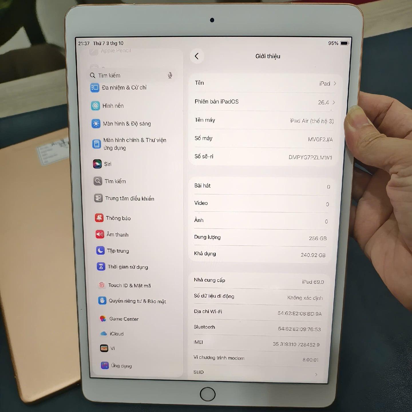 Ipad Air 3 256g 4G+Wifi-duoc-ban-tai-Nhất Tín Mobile , anh chị nhắn zalo 0937545427 ,để tư vấn trước khi đặt hàng giúp em