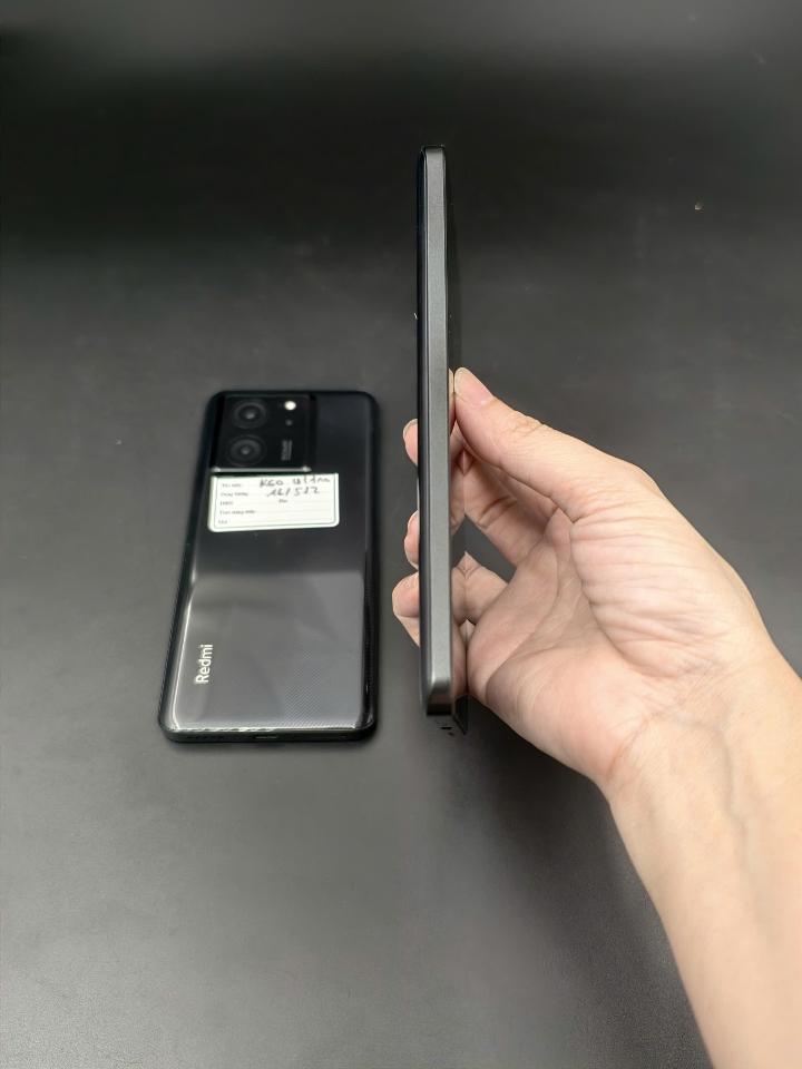 K60 Ultra – 16/512 rom quốc tế-duoc-ban-tai-Nhất Tín Mobile , anh chị nhắn zalo 0937545427 ,để tư vấn trước khi đặt hàng giúp em