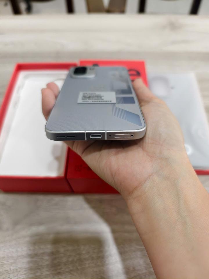 Oneplus Ace 6 12/256 Fullbox-duoc-ban-tai-0937545427