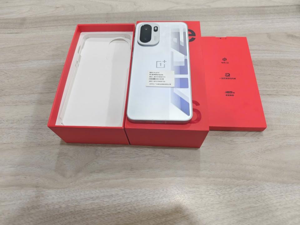 Oneplus Ace 6 12/256 Fullbox-duoc-ban-tai-0937545427