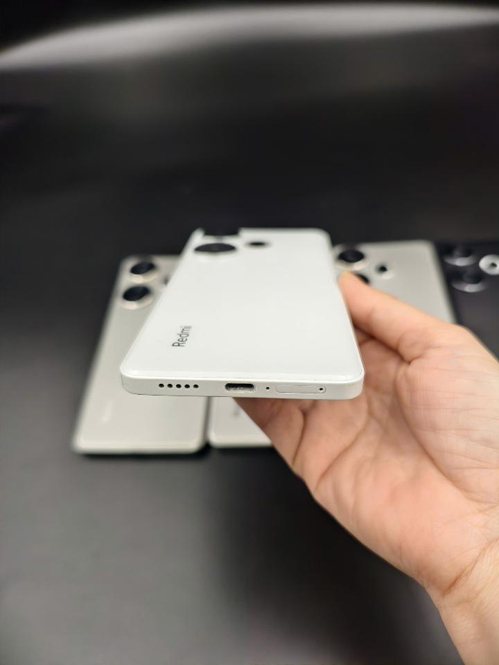 Redmi Turbo 3 12/256 và 12/512 Rom quốc tế-duoc-ban-tai-Nhất Tín Mobile