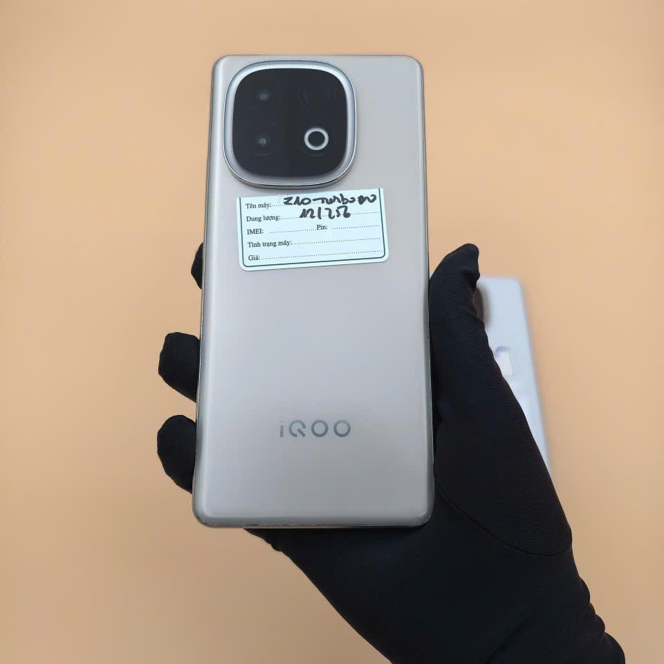 ViVo  IQOO Z10 Turbo pro 12/256-duoc-ban-tai-Nhất Tín Mobile , anh chị nhắn zalo 0937545427 ,để tư vấn trước khi đặt hàng giúp em