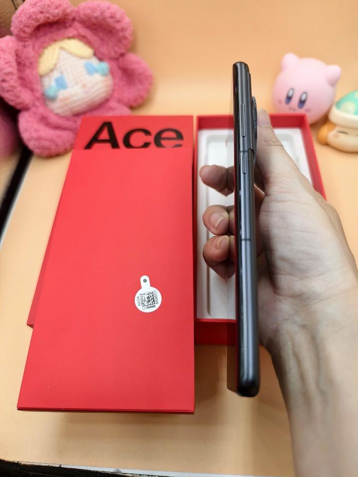 Oneplus Ace 3 16/512 Rom quốc tế-duoc-ban-tai-0937545427